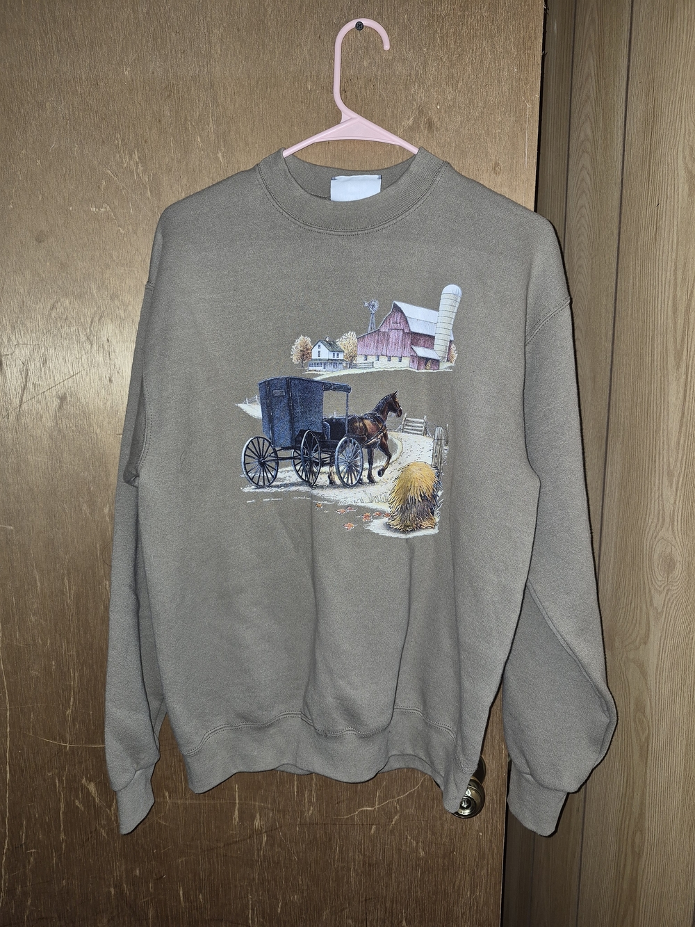 Beautiful Vintage Amish Sweatshirt